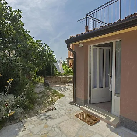In 16869 Apartment Rabac